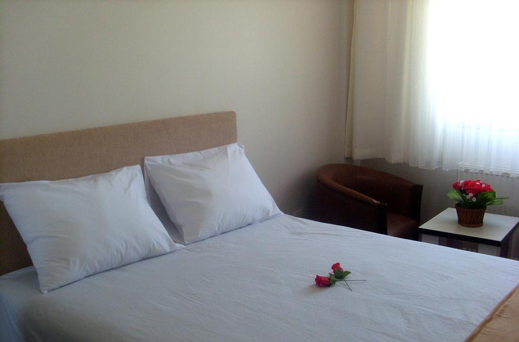 Butik Ertur Hotel Doğubayazıt Quarto foto